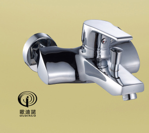 Single Lever Bath-Shower Mixer with Chrome Finished 68113
